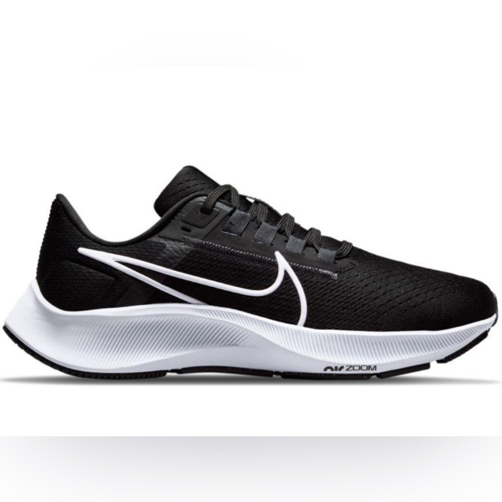 NIKE Air Zoom Pegasus 38